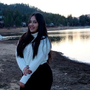 Meet your Posher, Sagrario